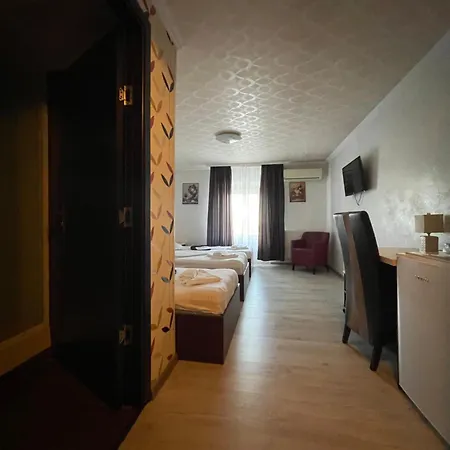 Hotel Prestige